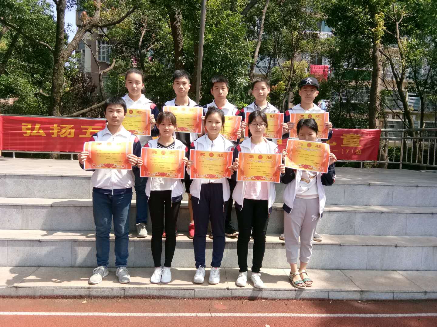 47026C69F33349400D37A9B3C665CFE5.png 47026C69F33349400D37A9B3C665CFE5.png