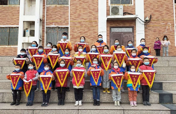 象湖1_副本_副本.jpg 象湖1_副本_副本.jpg