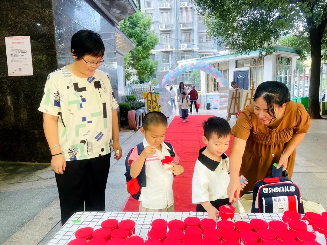 8258bd102cf35ab528ca6619d99090b0.jpg 8258bd102cf35ab528ca6619d99090b0.jpg